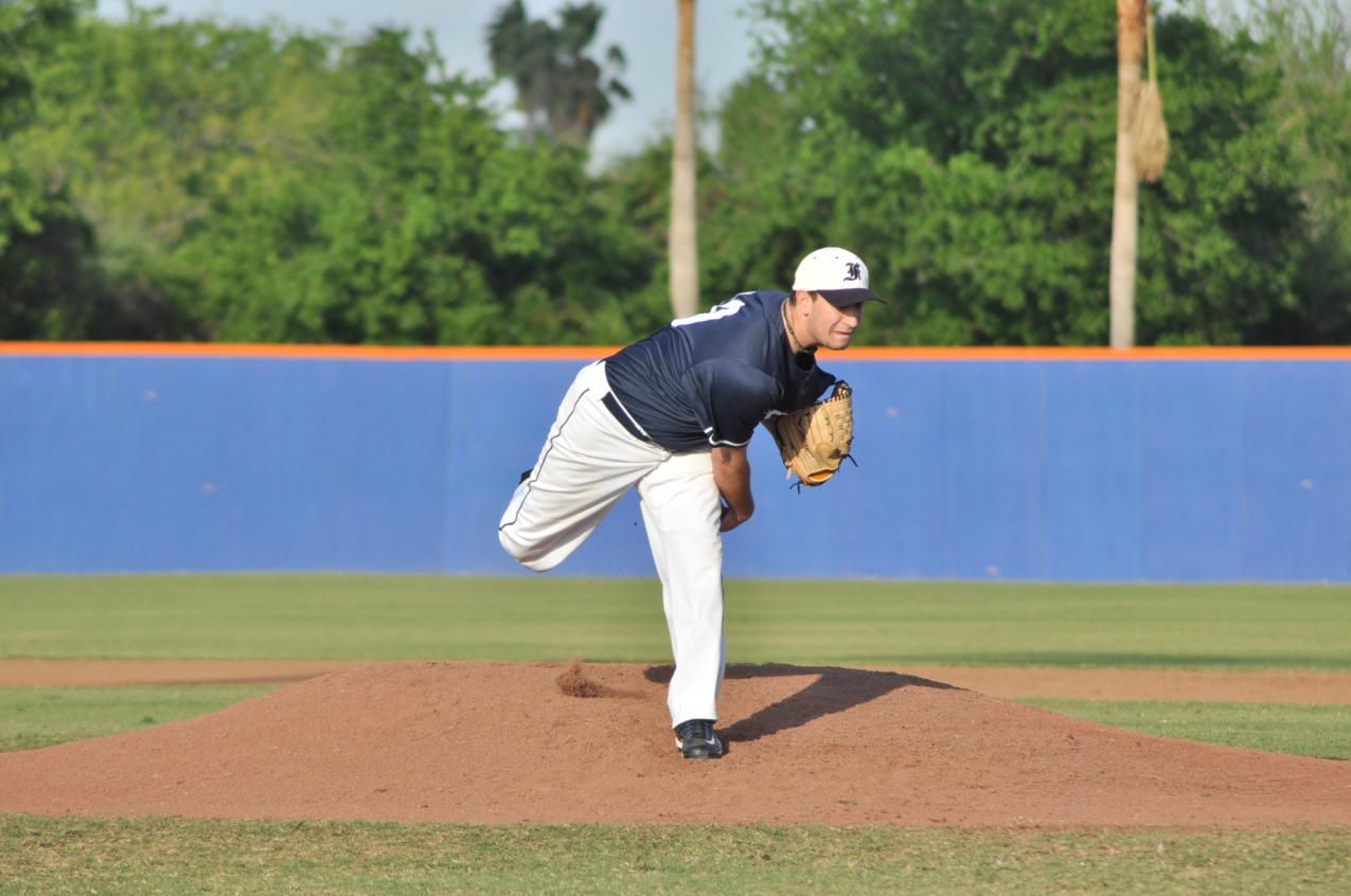 Callahan, Falcons sweep UMF for 4th straight win