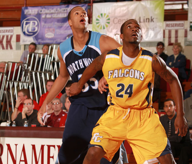 Fisher survives late surge, downs Fitchburg State 83-81