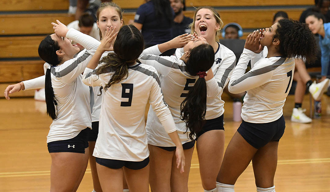Women's Volleyball: Fisher tops Albertus, 3-0